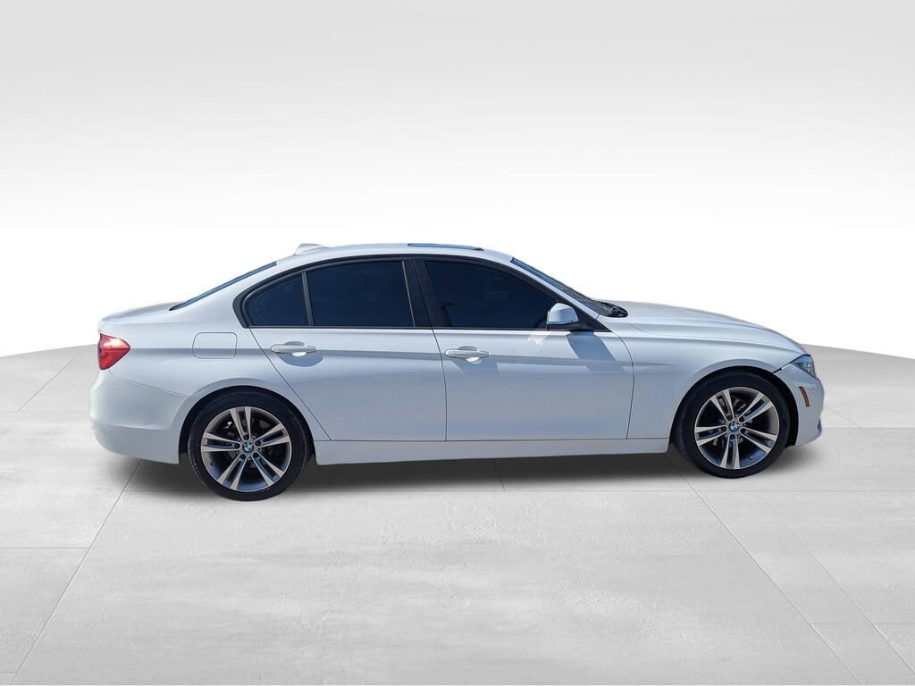 Used 2017 BMW 3 Series 320i Sedan