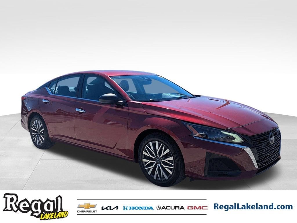 2024 Nissan Altima SV