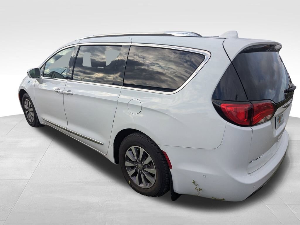 Used 2020 Chrysler Pacifica Hybrid Limited Van Passenger Van