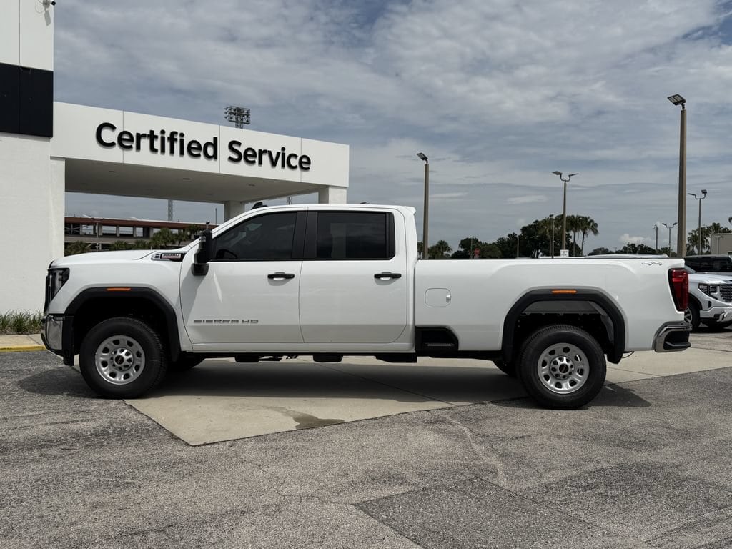 2026 GMC Sierra 3500HD Pro - Photo 6