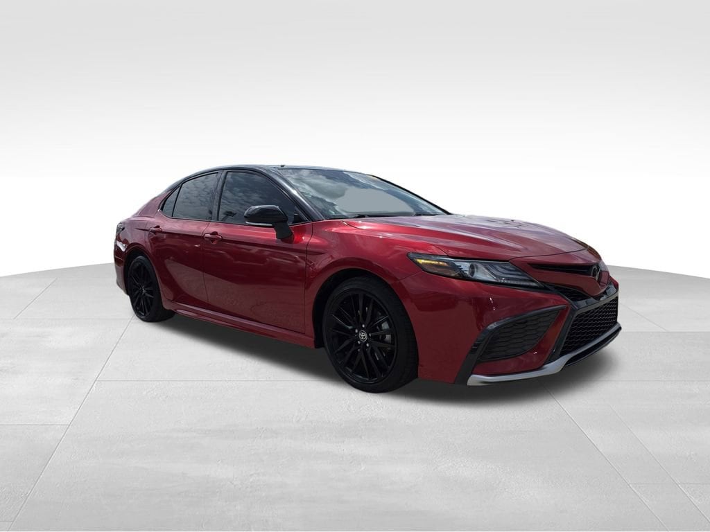 Used 2022 Toyota Camry XSE with VIN 4T1K61AK9NU013936 for sale in Lakeland, FL