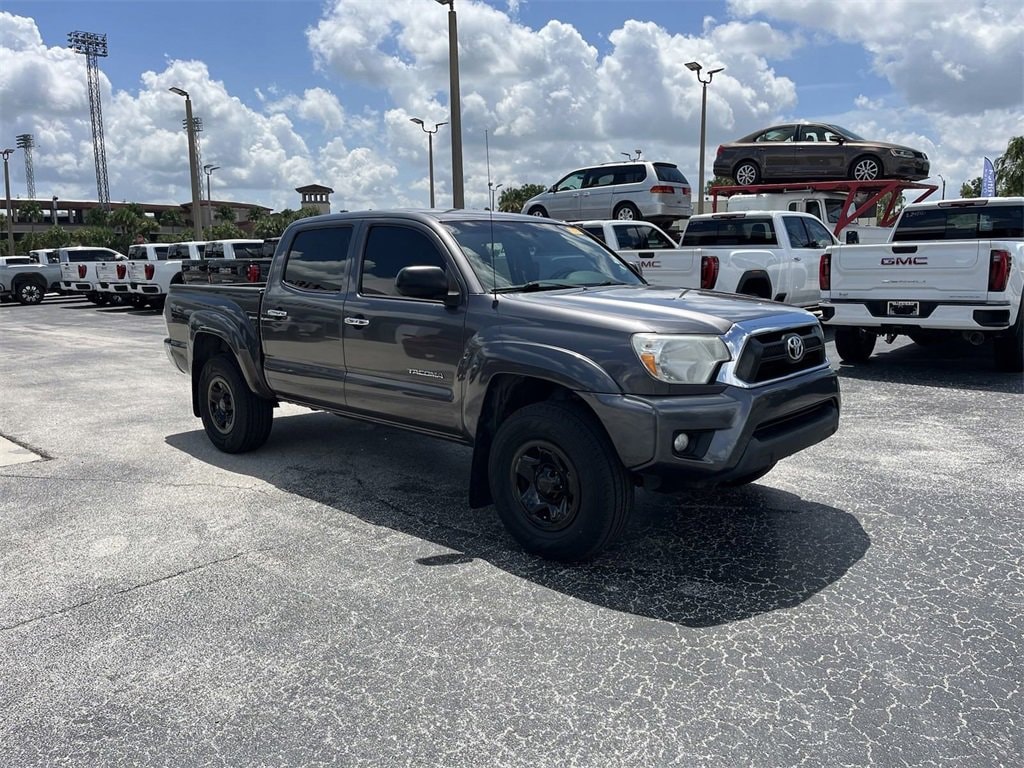 Used 2015 Toyota Tacoma PreRunner with VIN 5TFJU4GN3FX085532 for sale in Lakeland, FL