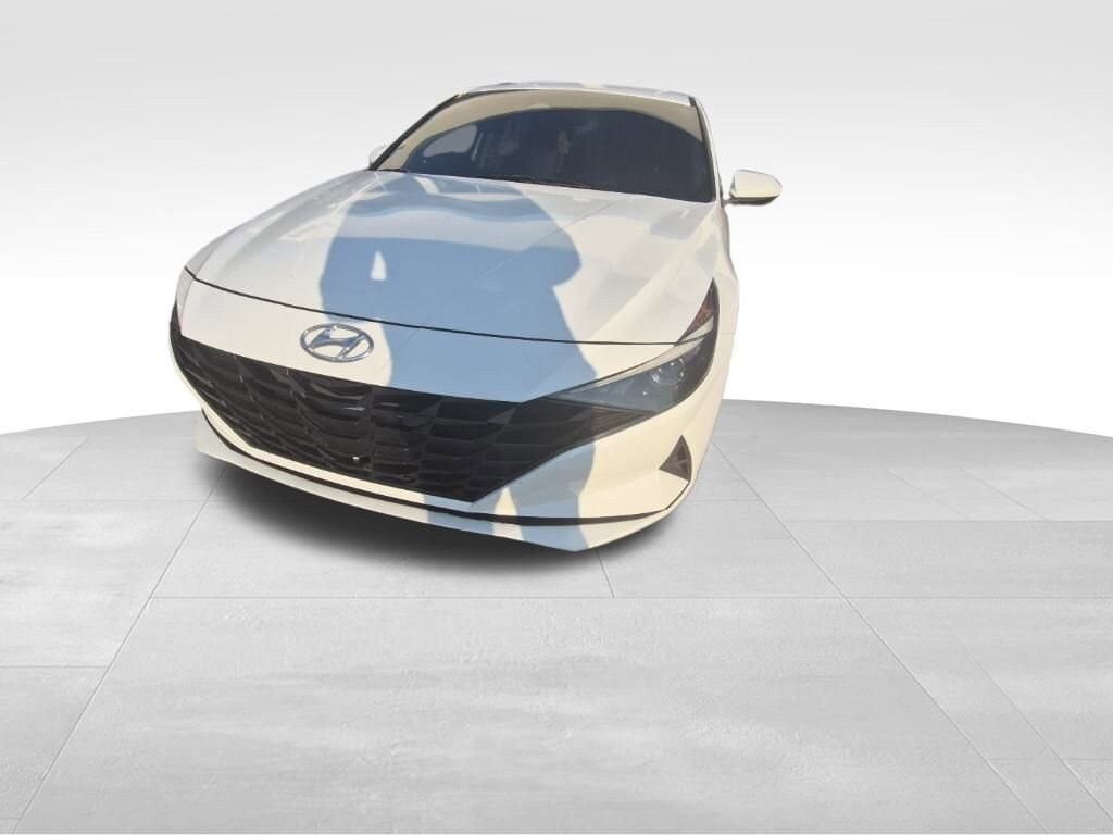Used 2021 Hyundai Elantra SEL Sedan