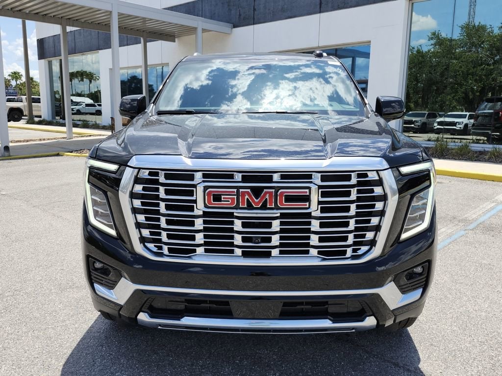 2026 GMC Yukon XL Denali - Photo 7