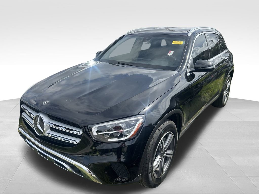 2021 Mercedes Benz GLC 300 photo 4