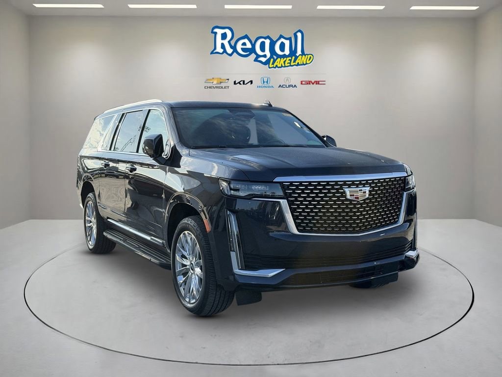 2023 Cadillac Escalade ESV 4WD Premium Luxury's photo