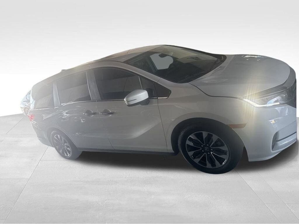 Used 2024 Honda Odyssey EX-L Van