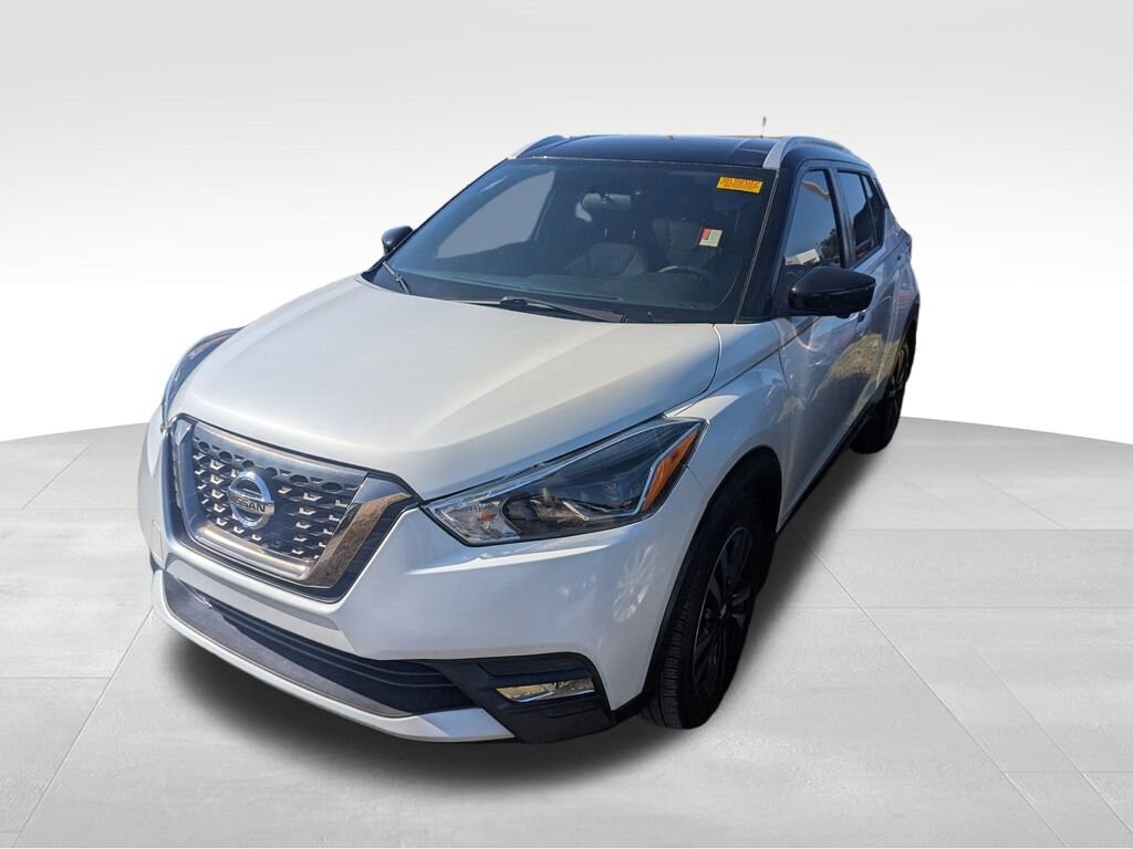 Used 2019 Nissan Kicks SR SUV