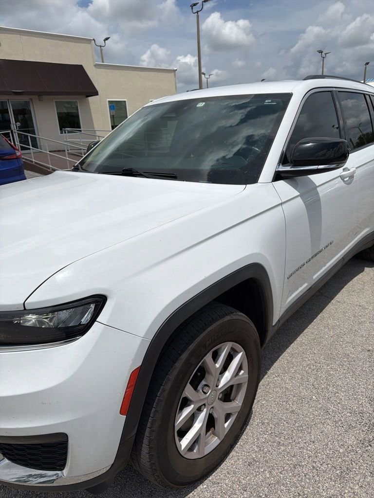 2022 Jeep Grand Cherokee L Limited 4x4's photo