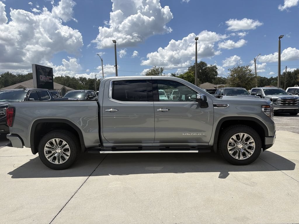 2026 GMC Sierra 1500 Denali - Photo 3