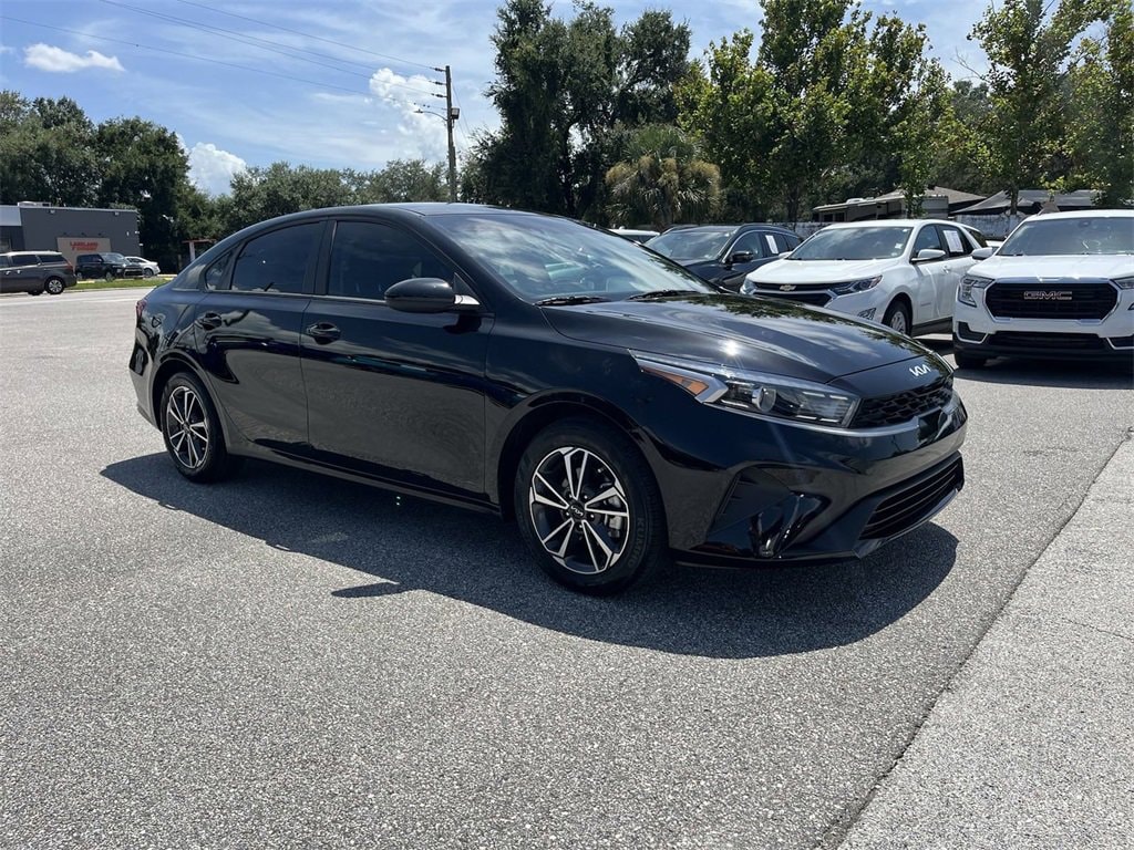 Used 2022 Kia FORTE LXS with VIN 3KPF24AD0NE492217 for sale in Lakeland, FL