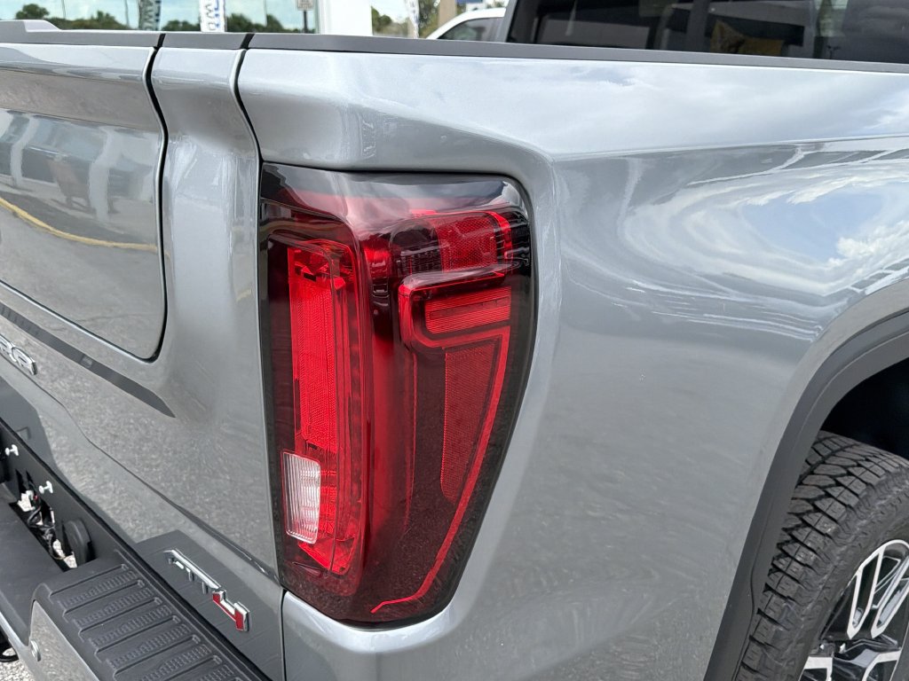 2026 GMC Sierra 1500 AT4 - Photo 10
