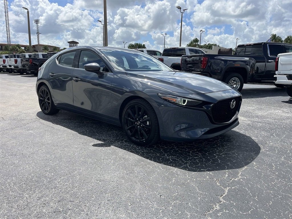 Used 2021 Mazda Mazda3 Premium with VIN JM1BPAML6M1306537 for sale in Lakeland, FL