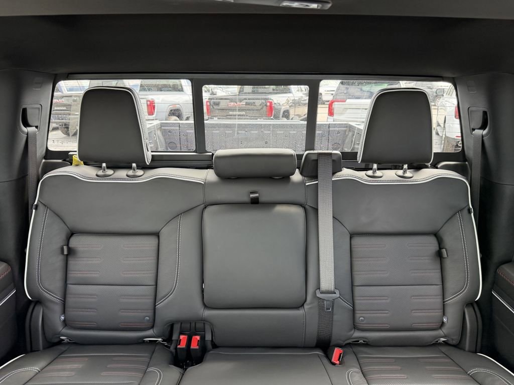 2026 GMC Sierra 1500 AT4X - Photo 22