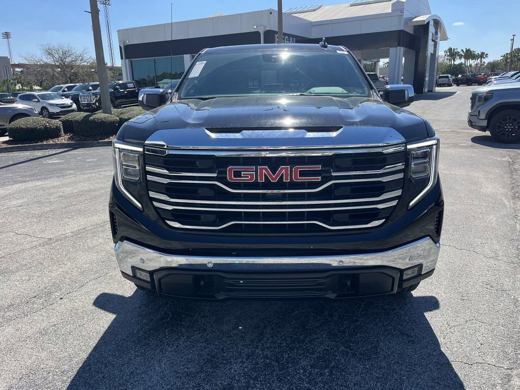 2025 Gmc Sierra 1500 SLT photo 2