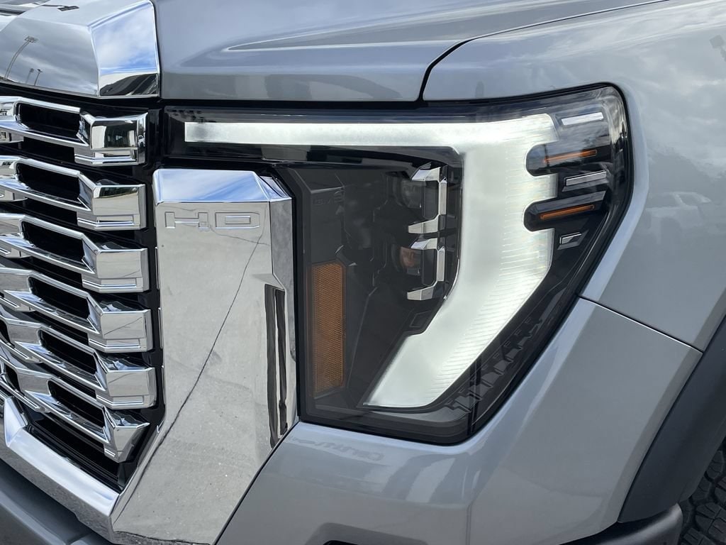 2026 GMC Sierra 2500HD Denali - Photo 10
