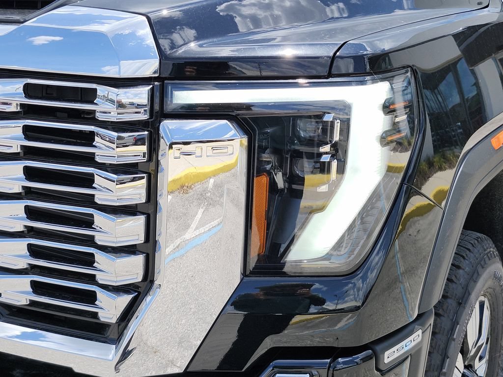 2026 GMC Sierra 2500HD Denali - Photo 8