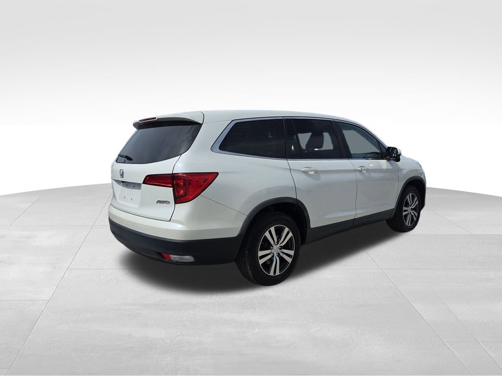 2017 Honda Pilot EX-L photo 4