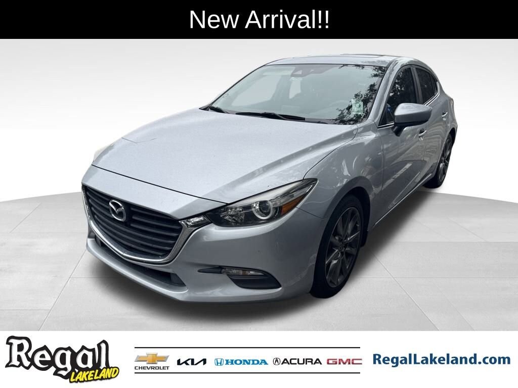 Used 2018 Mazda Mazda3 5-Door Touring Hatchback