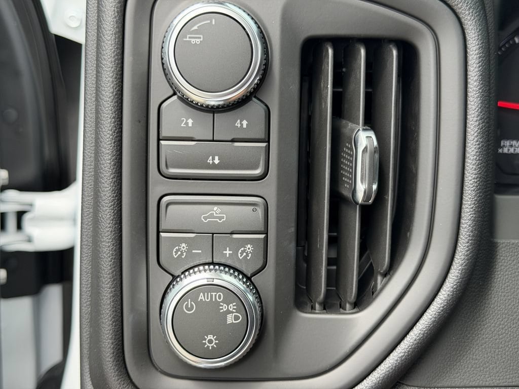 2026 GMC Sierra 3500HD Pro - Photo 29