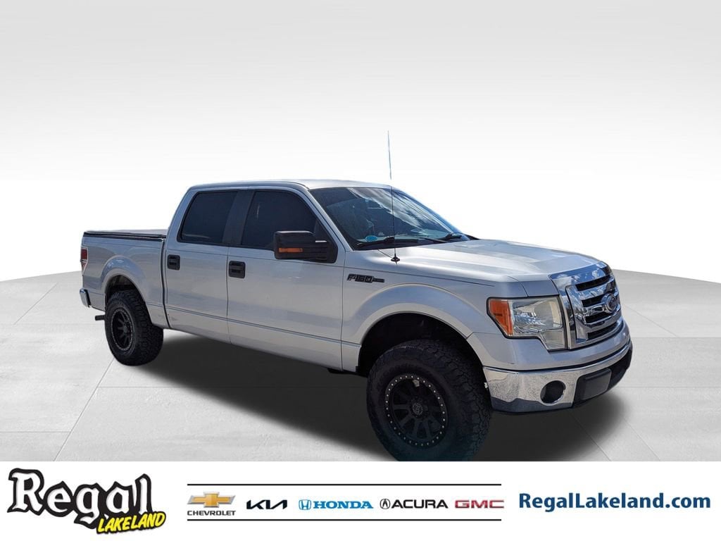 Used 2010 Ford F-150 XL Truck SuperCrew Cab