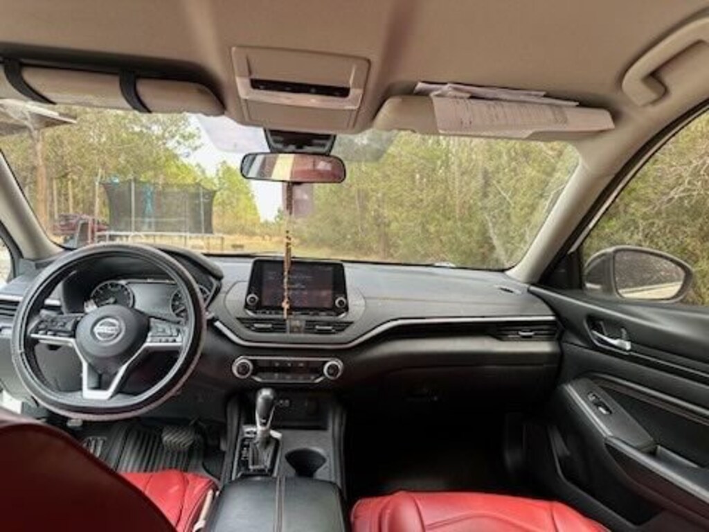 Used 2021 Nissan Altima 2.5 SR Sedan