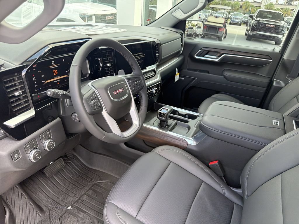 2026 GMC Sierra 1500 SLT - Photo 18
