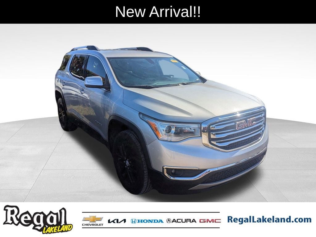 2017 GMC Acadia SLT-1's photo