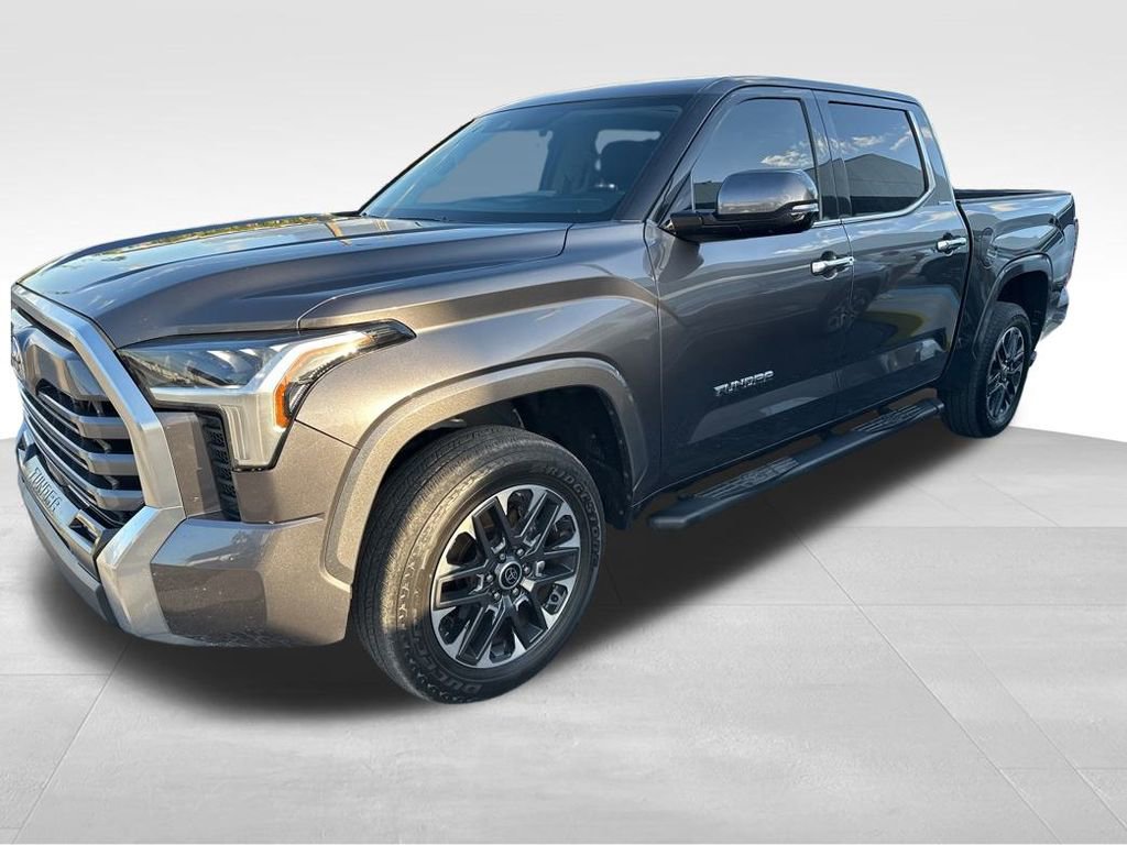 2023 Toyota Tundra Limited photo 2