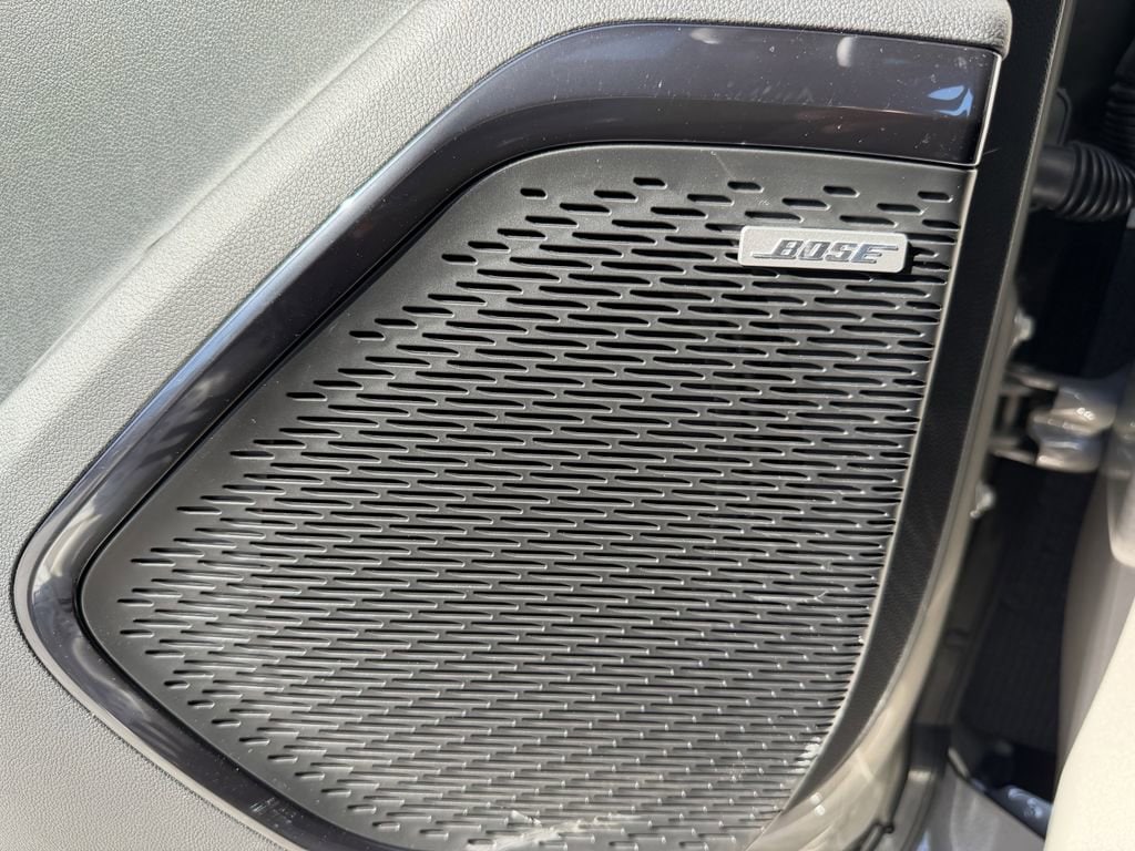 2026 GMC Acadia AT4 - Photo 24