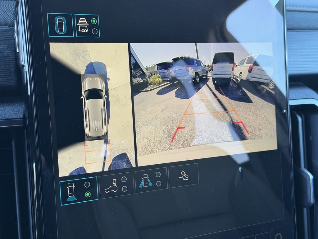 2026 GMC Acadia AT4 - Photo 26