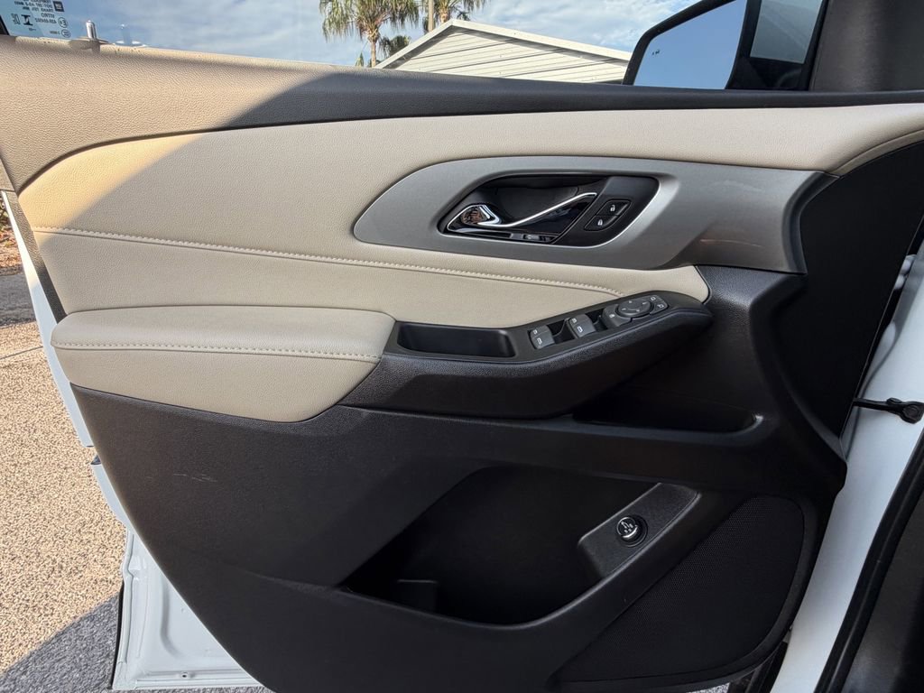 2023 Chevrolet Traverse 1LT - Photo 22