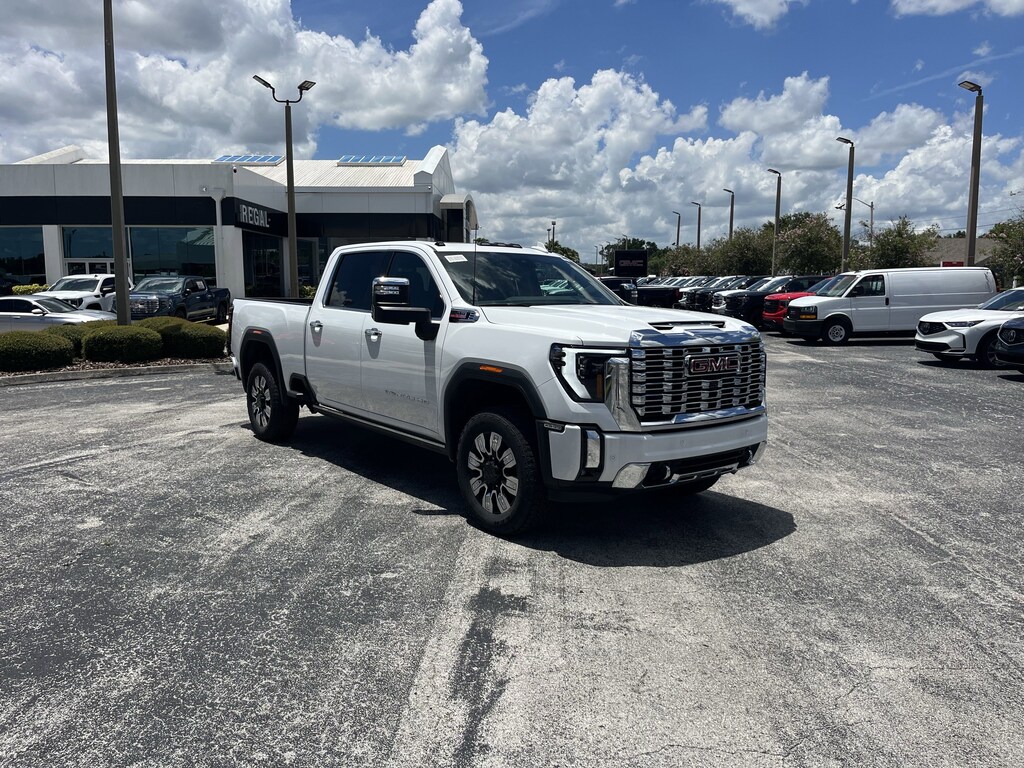 New 2025 GMC Sierra 2500 HD Denali Truck Crew Cab