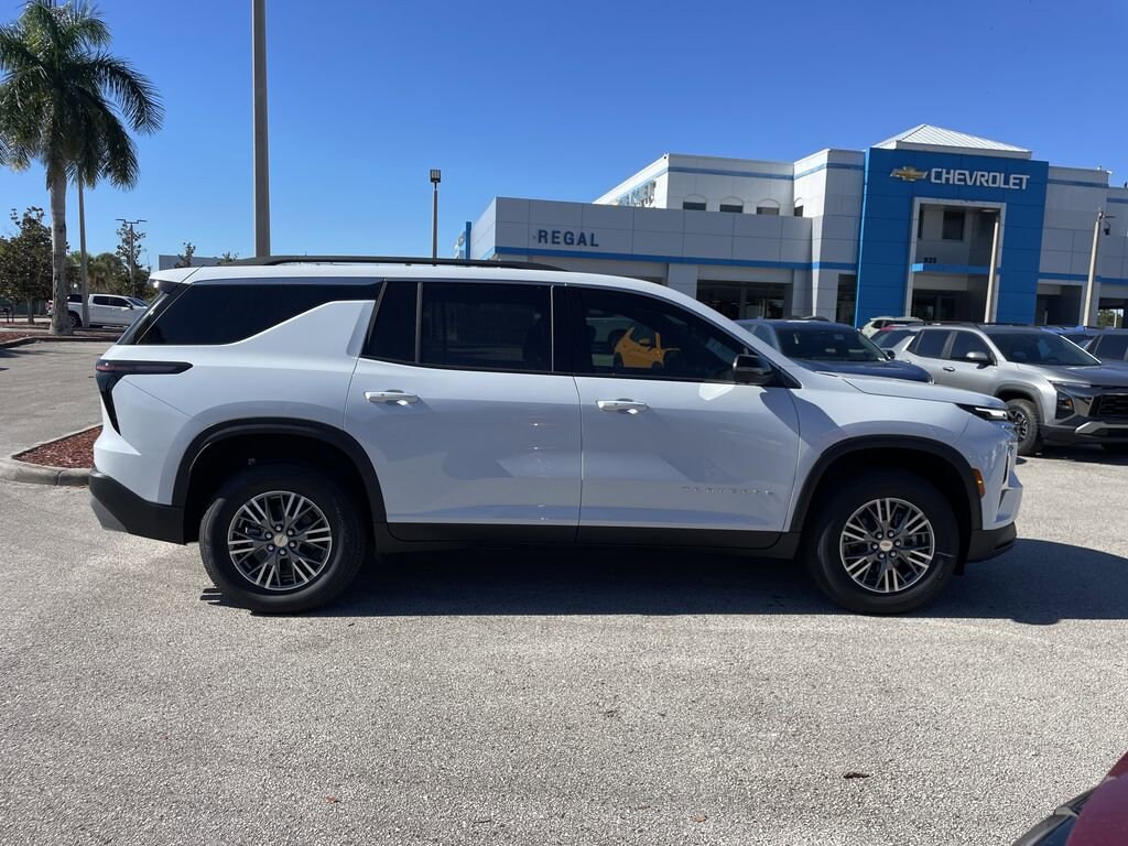 New 2026 Chevrolet Traverse LT SUV