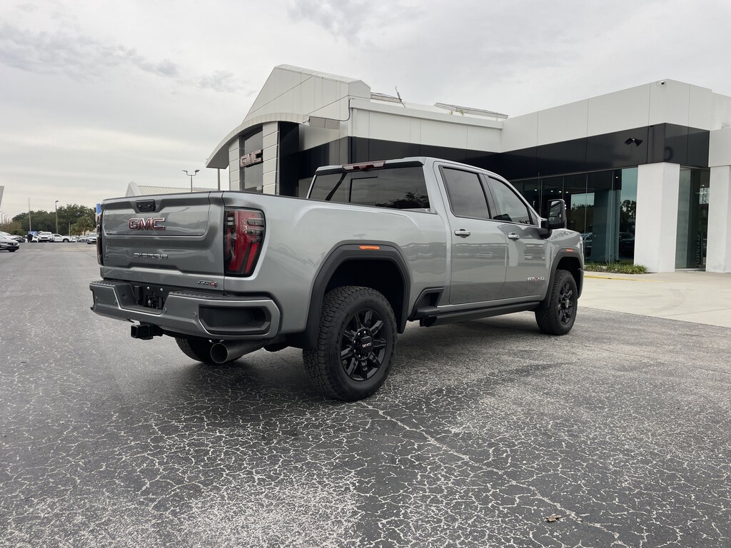 New 2026 GMC Sierra 2500 HD AT4 Truck Crew Cab
