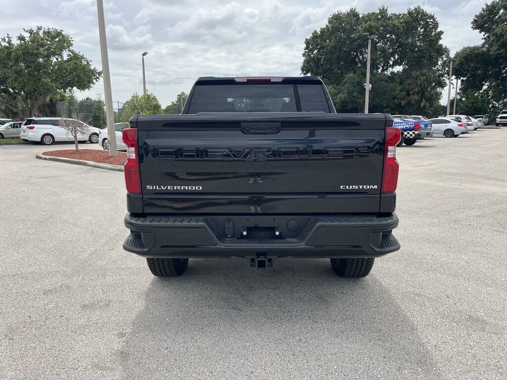 New 2025 Chevrolet Silverado 1500 Custom Trail Boss Truck Crew Cab