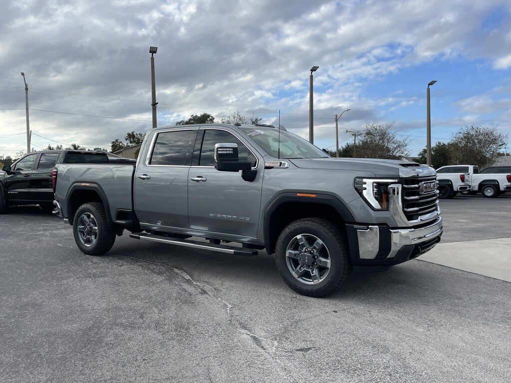 New 2026 GMC Sierra 2500 HD SLT Truck Crew Cab