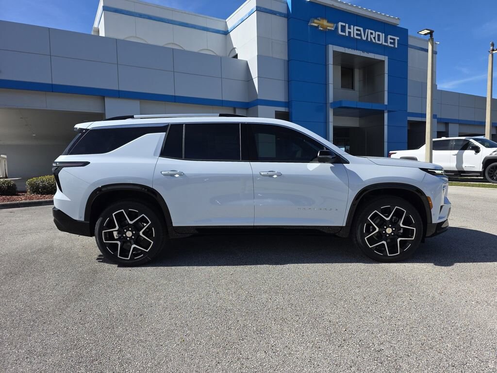 New 2026 Chevrolet Traverse High Country SUV