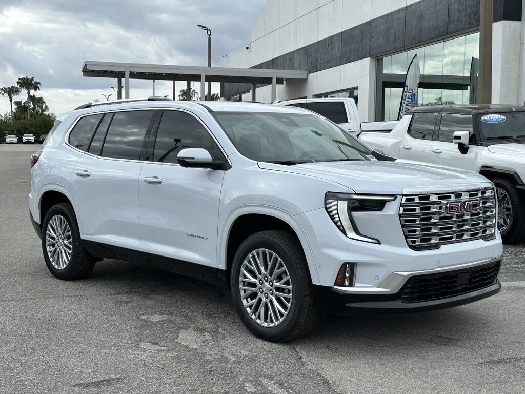 New 2026 GMC Acadia Denali SUV