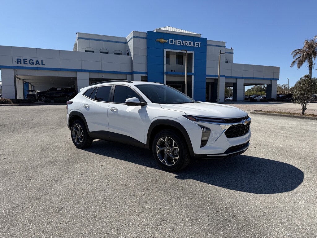 New 2026 Chevrolet Trax LT SUV