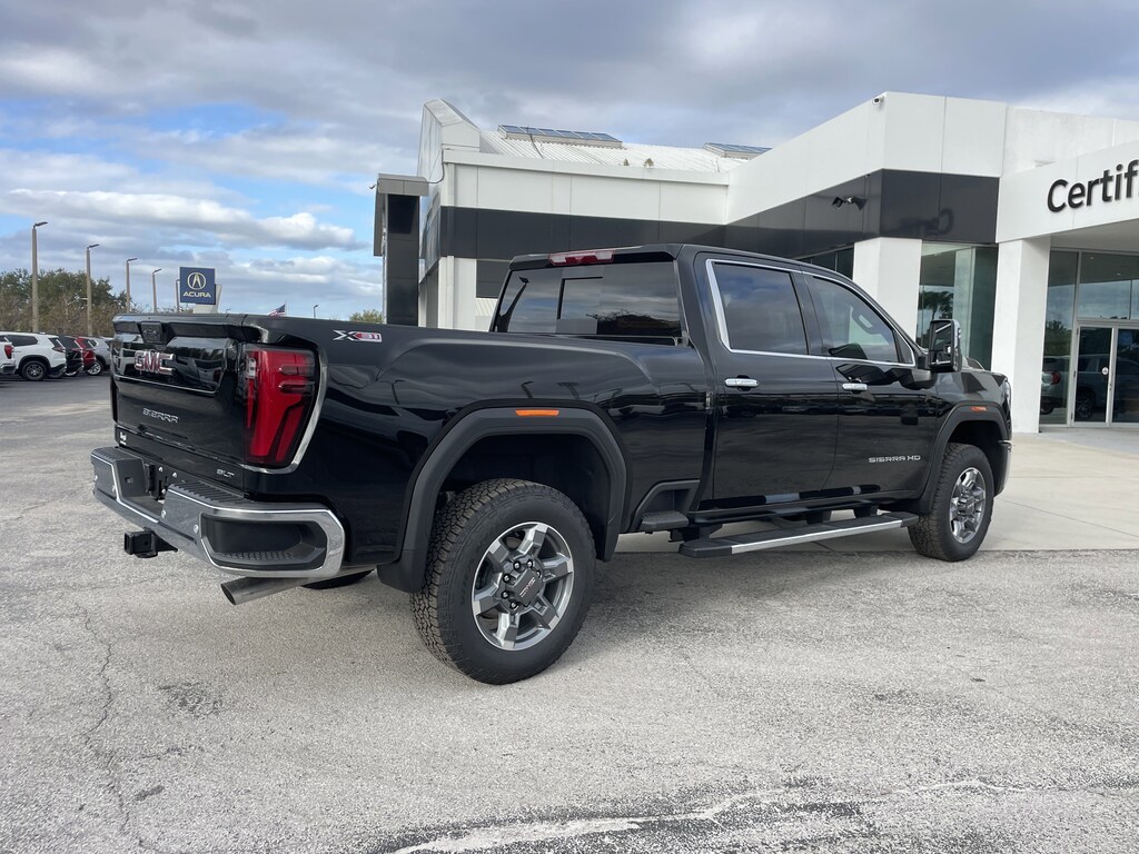 New 2025 GMC Sierra 2500 HD SLT Truck Crew Cab