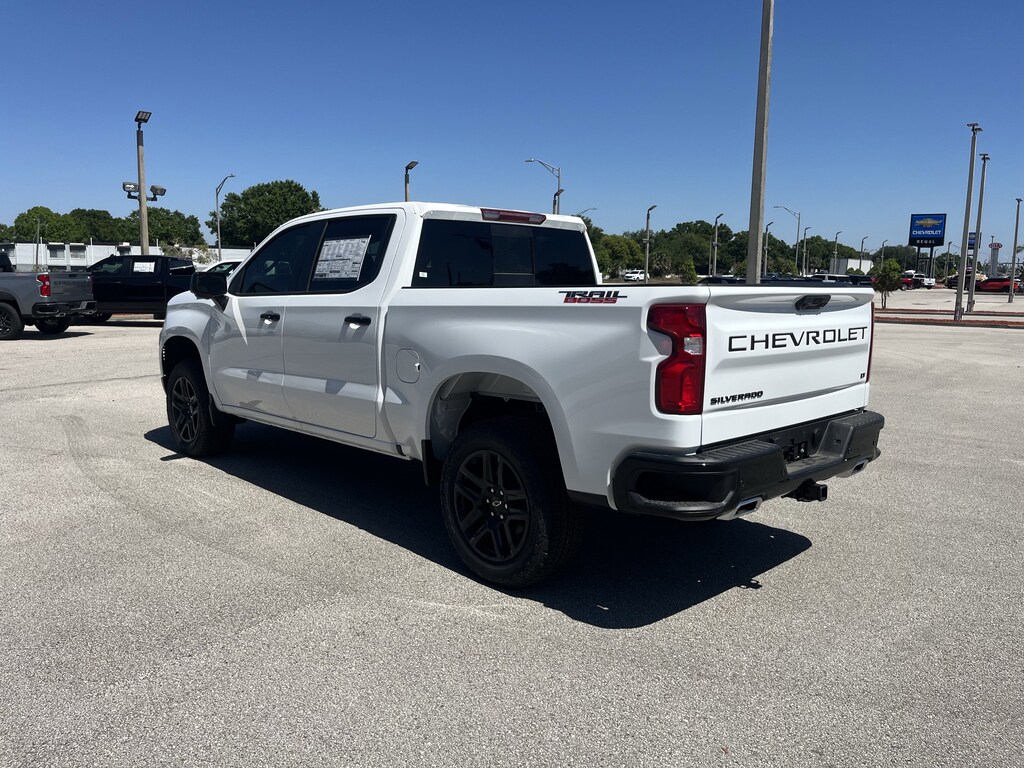 New 2025 Chevrolet Silverado 1500 LT Trail Boss Truck Crew Cab