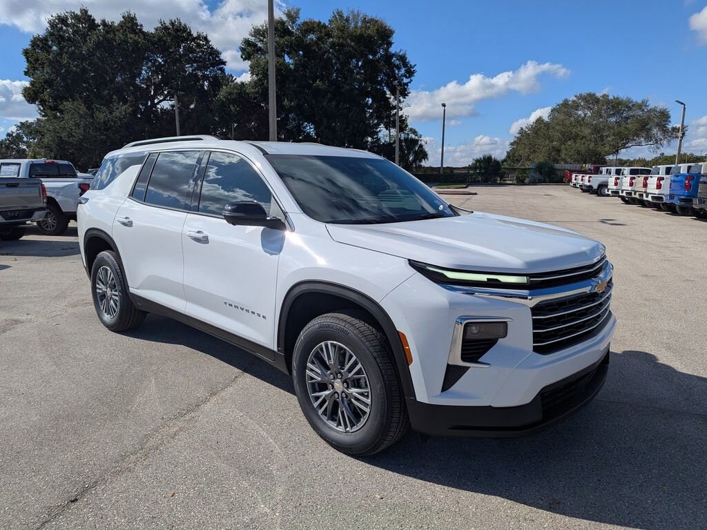 New 2026 Chevrolet Traverse LT SUV