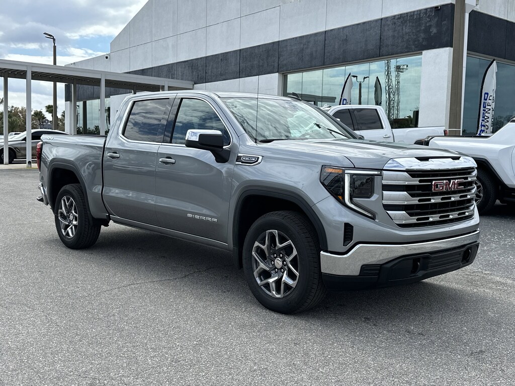 New 2026 GMC Sierra 1500 SLE Truck Crew Cab