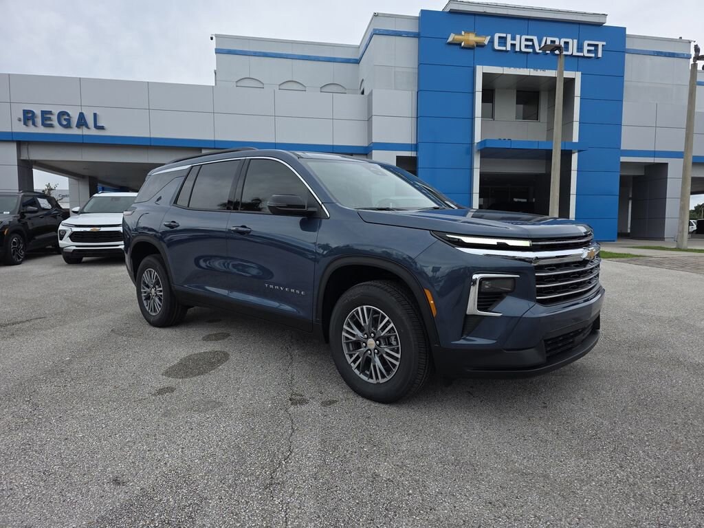 New 2026 Chevrolet Traverse LT SUV