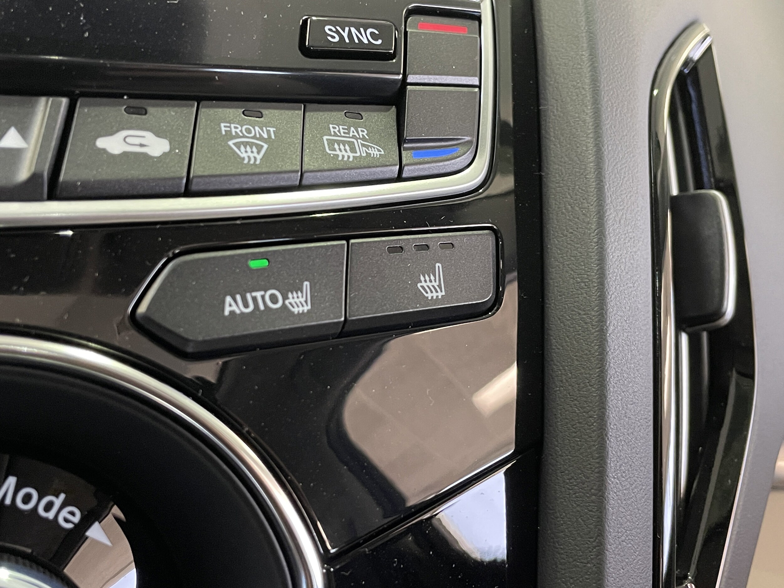 2025 Acura RDX Technology Package - Photo 22