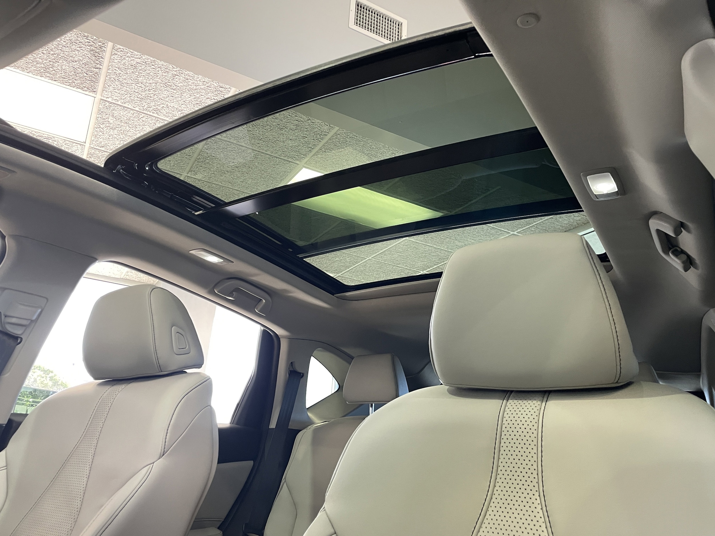 2025 Acura RDX Technology Package - Photo 19