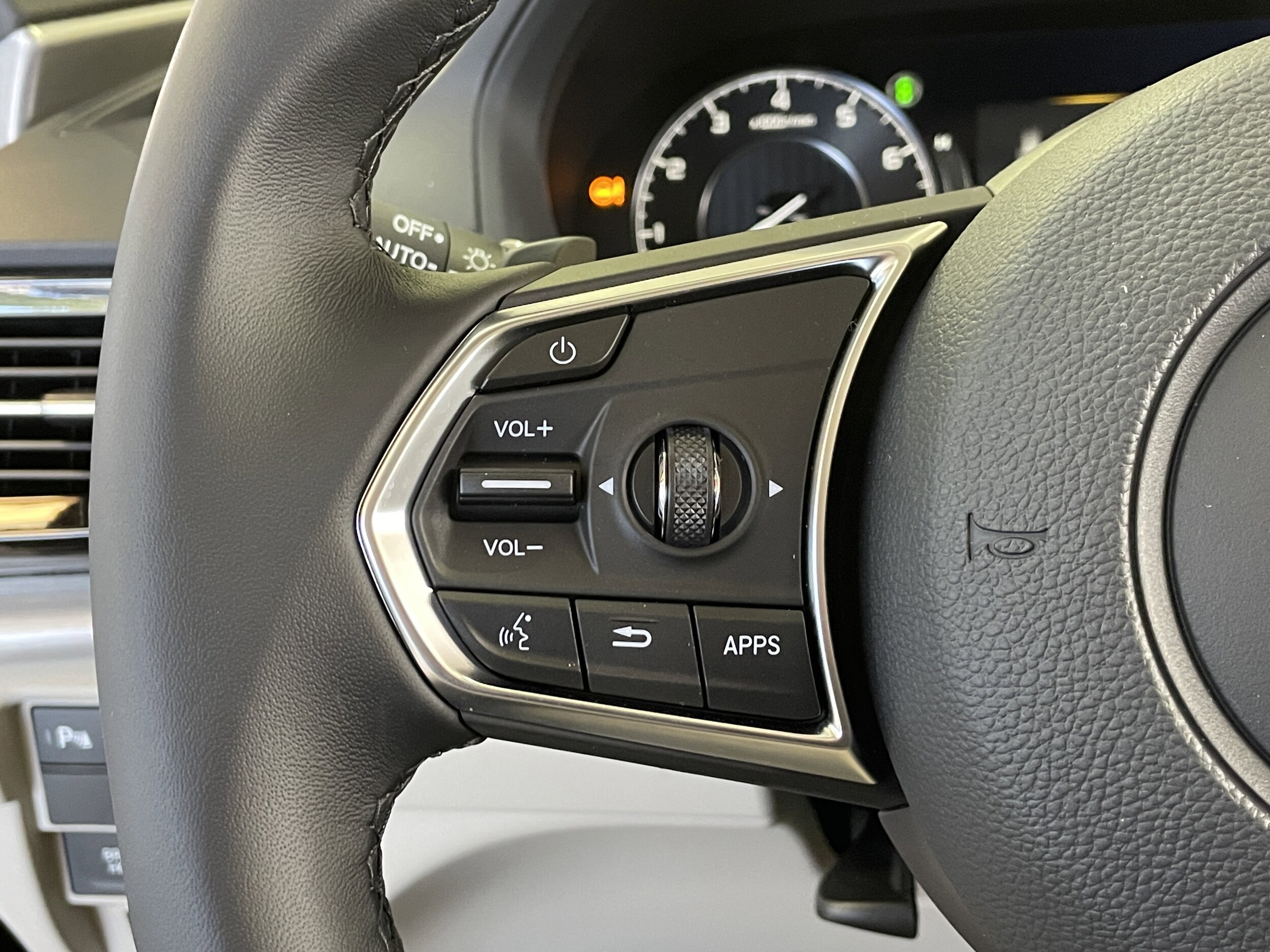 2025 Acura RDX Technology Package - Photo 26