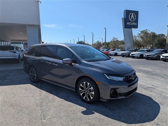 2026 Honda Odyssey Elite's photo