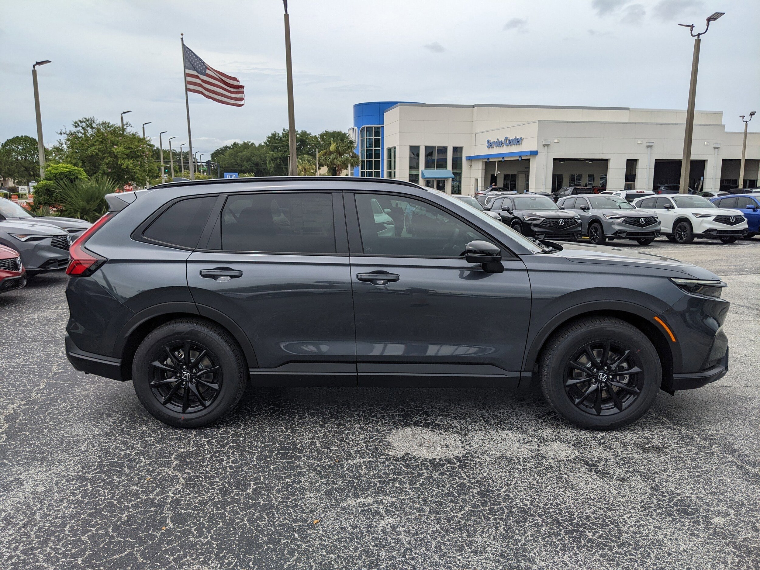 2026 Honda CR-V Hybrid Sport-L photo 2